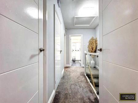 FIRST FLOOR LANDING