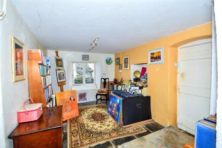 Sitting / Dining Room