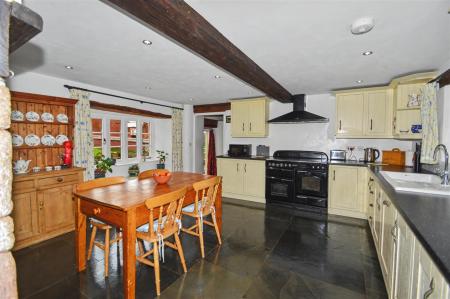 Kitchen Breakfast Room