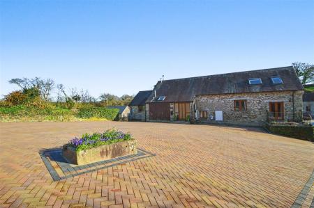 Front Parking /Seating Area