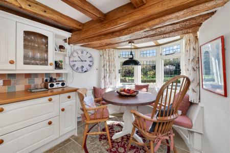 Kitchen / Breakfast Room