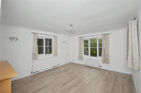 Sitting / Dining Room