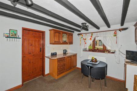 Higher Beeches Kitchen Dining Room