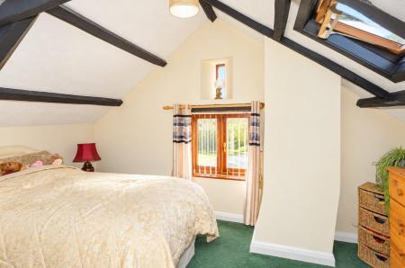 The Barn Bedroom 2