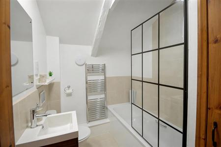 Bramble Bathroom