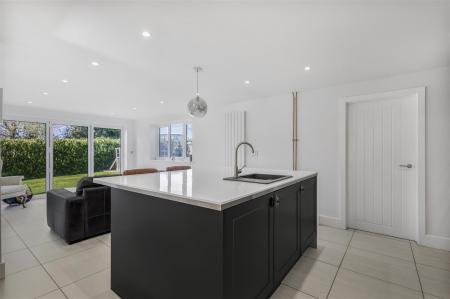 Kitchen/Family Room