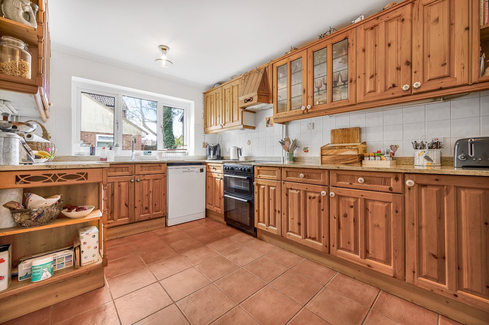 5 bedroom Semi-Detached House for sale in Dunmow