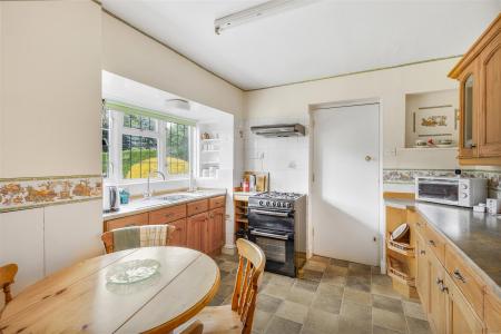 Kitchen/Breakfast Room