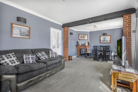 Living/Dining Room