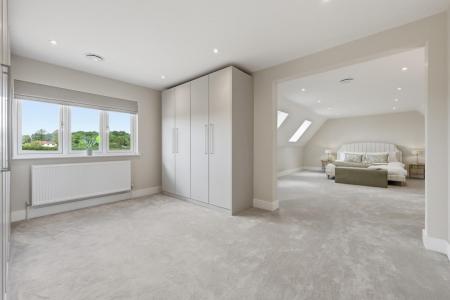 Dressing Room/Bedroom