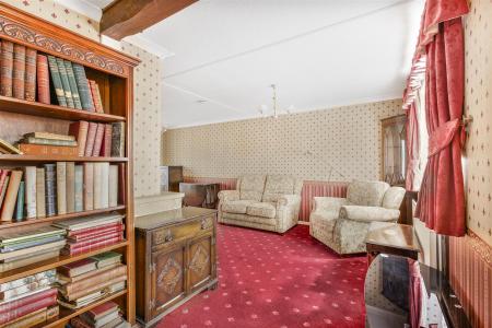 Living Room / Dining Room