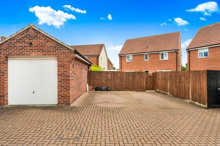 Single Garage