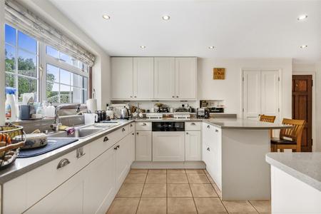Kitchen / Breakfast Room