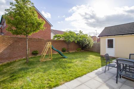 Photo 20