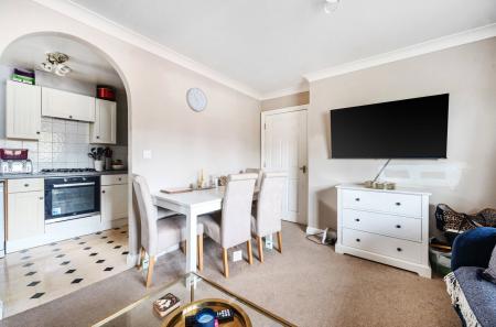 1302427-3-684312a...