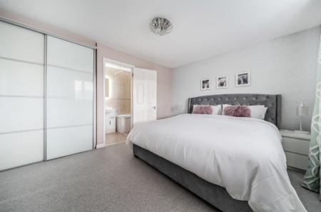 1388775-18-693976...