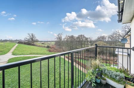 1410926-15-698f5d...