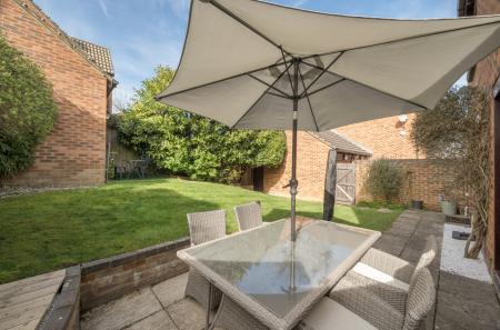 1422277-8-69b008b...