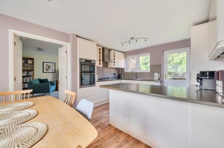 1422277-19-69b00e...