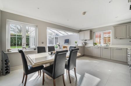 1421851-36-69a99d...