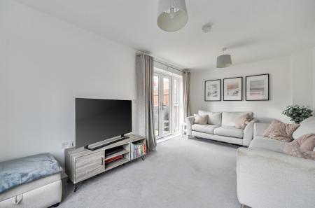 1402468-11-697777...