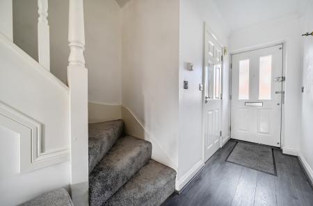 1418396-15-699ee2...