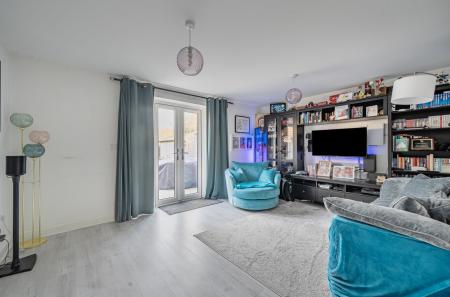 1424280-10-69b442...