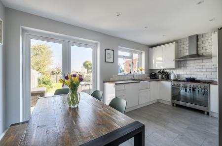 1425061-30-69bc08...