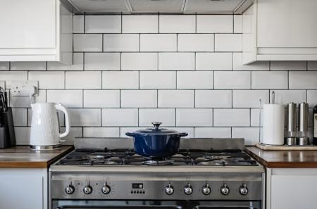 1425061-24-69bc07...