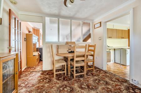 1438905-22-69ce9b...