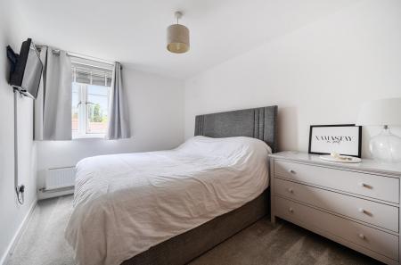 1349062-8-68ca77e...