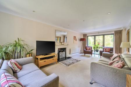 1360315-2-68da9c4...