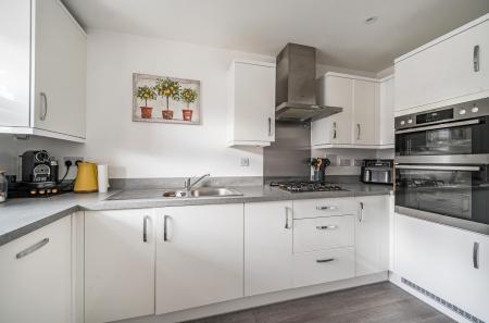 1374629-10-690a27...