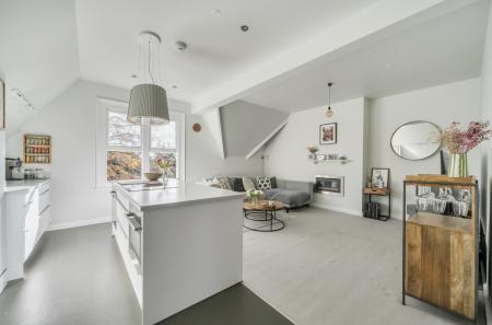 1376587-19-6915d3...