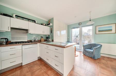 1388252-22-69398c...