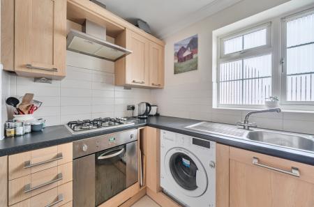 1396790-13-6967be...