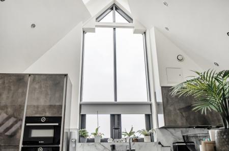 1401931-12-69722f...