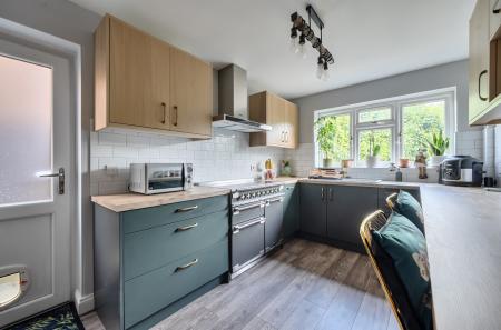 1407201-25-69864d...