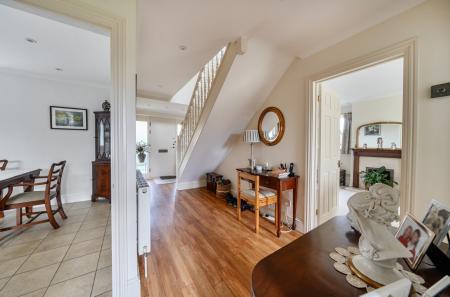 1410122-14-698f16...