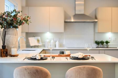 1430938-12-69ba7c...