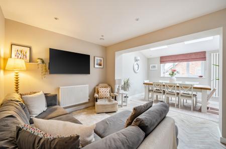 1422446-12-69b2e2...