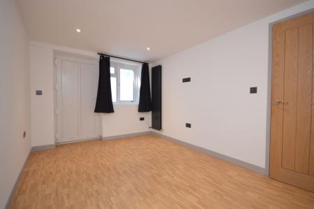 Open Plan Kitchen/Living Area