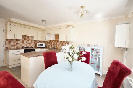 Open Plan Lounge/Kitchen/Diner