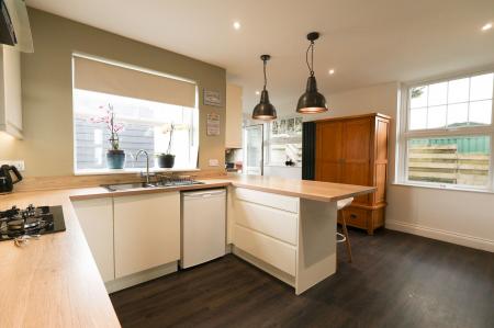 Kitchen/Breakfast Room