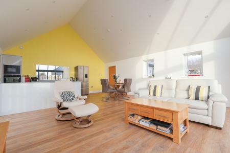 Open Plan Lounge/Diner/Kitchen