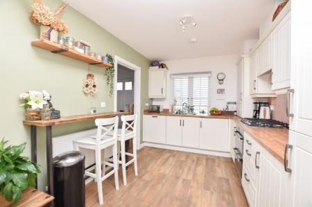 Kitchen/Breakfast Room