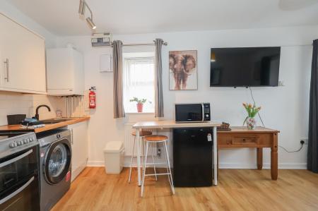 Lounge/Diner/Kitchen