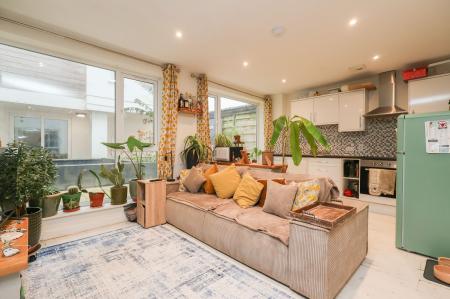 Open Plan Lounge/Diner/Kitchen