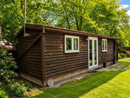 Detached Chalet