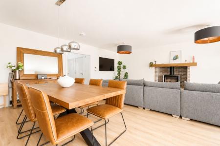 Living/Dining Room